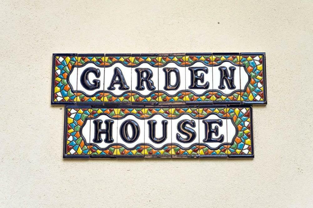 Apartment Garden House *